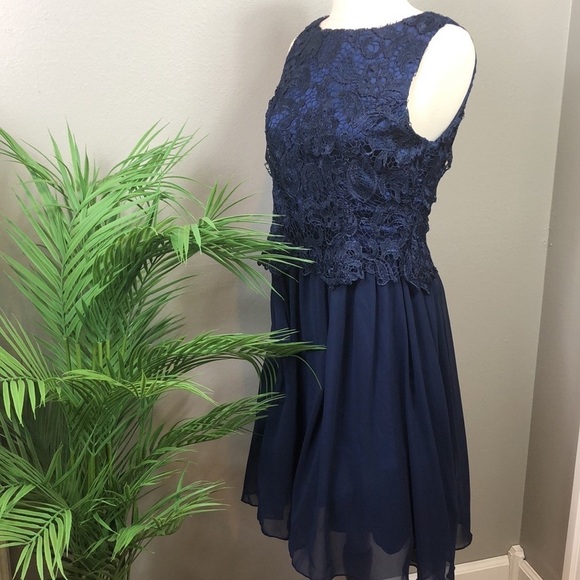 The London Company Dress Midi Navy Lace Evening 8 - Picture 2 of 11